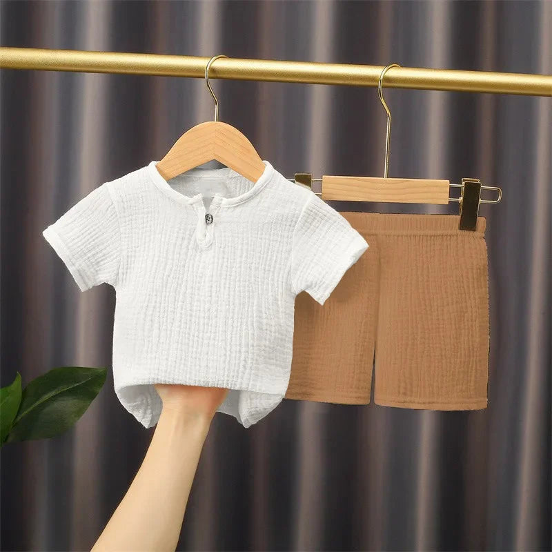 2-piece summer t-shirt and shorts set